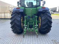 Tractor / Trekker John Deere 8260R