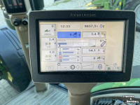 Tractor / Trekker John Deere 8260R