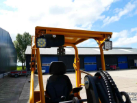 Shovel / Wiellader / Kniklader Eurotrac Laadschop Wiellader W11