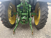 Tractor / Trekker John Deere 6130R