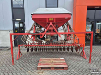 Zaaimachine Kverneland DA pneumatische zaaimachine