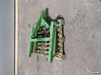 Overige grondbewerkingsmachines en toebehoren  Hydraulische hef (merk onbekend)