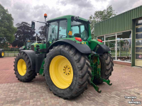 Tractor / Trekker John Deere 6830