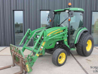 Compact tractor John Deere 4720 compacttrekker hydrostaat tuinbouwtrekker tractor voorlader frontlader