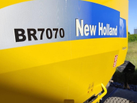 Persen / Balenpers / Pakkenpers New Holland BR 7070 Cropcutter