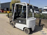 Heftruck Unicarriers 1QL25Q HEFTRUCK ELEKTRISCH