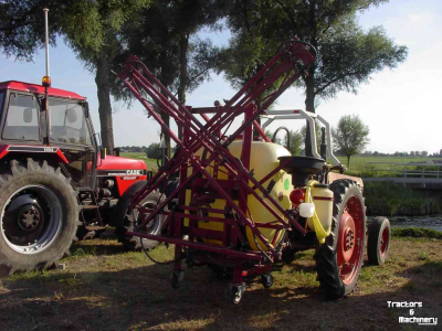 Veldspuit Hardi 600/12