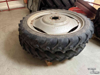 Wielen, Banden, Velgen & Afstandsringen Alliance 230/95R44 (9.5R44)