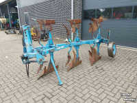 Ploegen Lemken Opal 90 3 schaar ploeg
