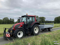 Tractor / Trekker Valtra N82, trekker verhuur, tractor verhuur, trekker met kipper huren