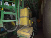 Veldspuit John Deere 840
