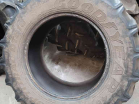 Wielen, Banden, Velgen & Afstandsringen Good Year 480/65 R28