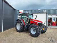 Tractor / Trekker Massey Ferguson 5M.145 DYNA-4 ESSENTIAL