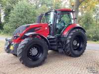 Tractor / Trekker Valtra T214 Active