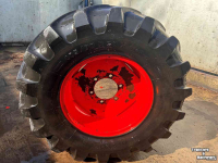 Wielen, Banden, Velgen & Afstandsringen Michelin 405/70R20 op velg