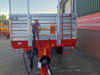 Mestverspreider / Stalmeststrooier AGM Meststrooier 8 ton