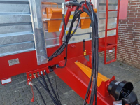 Mestverspreider / Stalmeststrooier AGM Meststrooier 8 ton