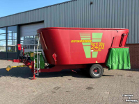 Voermengwagen Vertikaal Strautmann 2401P