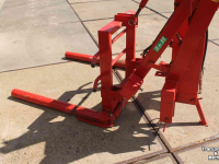 Balenklem S&H BCW BDH balenlift hydraulische achterlader met balendrager balenvork balengaffel