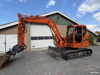 Rupskraan / Graafmachine op rupsen Case CX80 C met draai kantelstuk