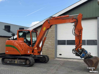 Rupskraan / Graafmachine op rupsen Case CX80 C met draai kantelstuk