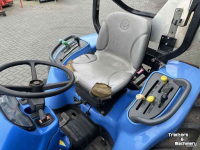 Compact tractor New Holland Boomer 2030