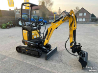Mini-graver / Mini-graafmachine New Holland E14D minigraver graafmachine Nieuw Neue
