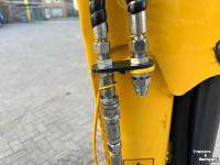 Mini-graver / Mini-graafmachine New Holland E14D minigraver graafmachine Nieuw Neue