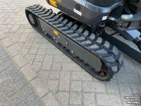 Mini-graver / Mini-graafmachine New Holland E14D minigraver graafmachine Nieuw Neue