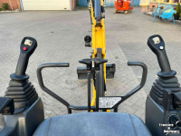 Mini-graver / Mini-graafmachine New Holland E14D minigraver graafmachine Nieuw Neue