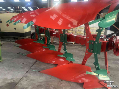 Ploegen Kverneland lB 100-200 EVOTWIST