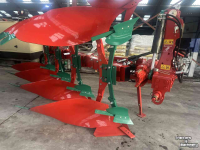 Ploegen Kverneland lB 100-200 EVOTWIST