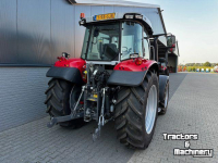 Tractor / Trekker Massey Ferguson 5S.125 Dyna-4