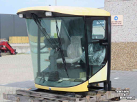 Maaidorser / Combine New Holland Kabine voor TX  Compleet Parts Nr:85015160