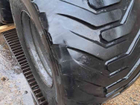 Wielen, Banden, Velgen & Afstandsringen BKT 600/50R22.5 op 10-gaats velg