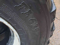 Wielen, Banden, Velgen & Afstandsringen BKT 600/50R22.5 op 10-gaats velg