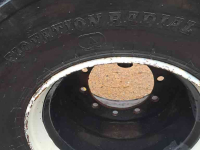 Wielen, Banden, Velgen & Afstandsringen BKT 600/50R22.5 op 10-gaats velg