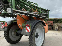 Getrokken Veldspuit Amazone UX 5200