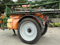 Veldspuit Amazone UX 5200
