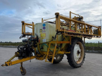 Veldspuit Dubex GETR Sproeimachine