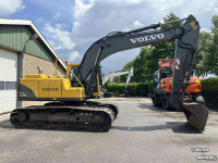 Rupskraan / Graafmachine op rupsen Volvo EC180BLC