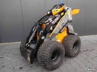 Shovel / Wiellader / Kniklader Giant SK25D Skidsteer