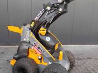 Shovel / Wiellader / Kniklader Giant SK25D Skidsteer