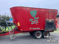 Voermengwagen Vertikaal Airmix Peecon 28 m3  Hardox/RVS