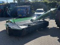 Maaier John Deere 328A