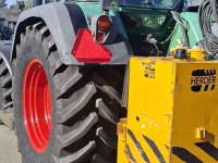 Tractor / Trekker Fendt Fendt 712 TMS met herder arm