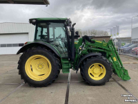 Tractor / Trekker John Deere 5115R