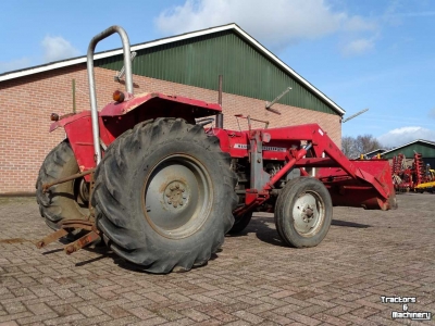 Tractor / Trekker Massey Ferguson 135
