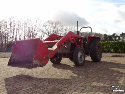 Tractor / Trekker Massey Ferguson 135