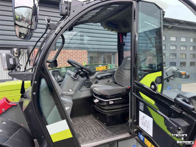 Verreiker Claas Scorpion 732